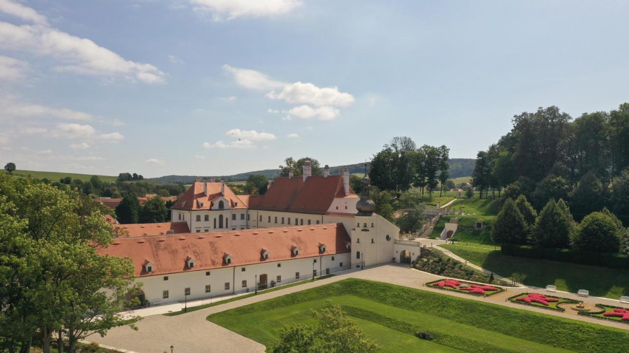 Schloss Thalheim Sankt Poelten Exteriér fotografie